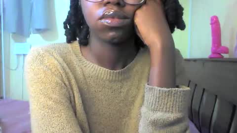 Ebonymuse2 online show from May 20, 10:00 am