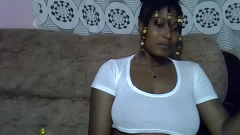 pretty online show from May 24, 9:54 pm