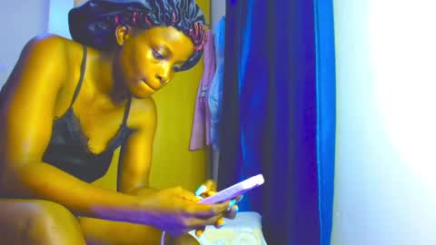ebonysmilz88 online show from February 11, 7:02 am