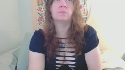 Weird Echo online show from April 21, 4:14 pm