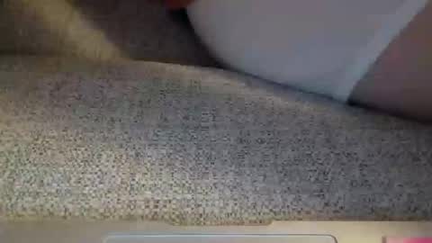 ed26969 online show from April 10, 6:34 pm