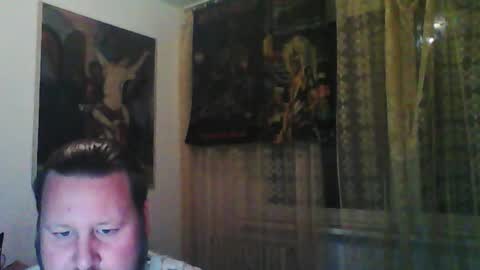 Snapshot of eda666 chatting on October 13, 5:37 pm Edward online show from October 13, 5:37 pm