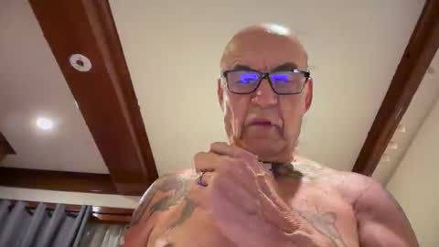 eddelmar online show from March 23, 2:44 pm