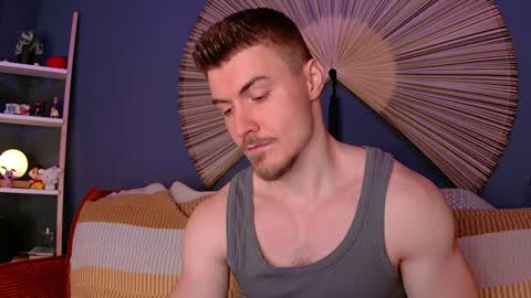 Eddie online show from February 25, 4:05 am