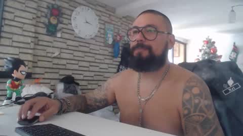 edgarram83 online show from January 12, 6:37 pm