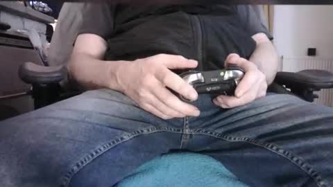 edged biker online show from December 17, 7:20 pm