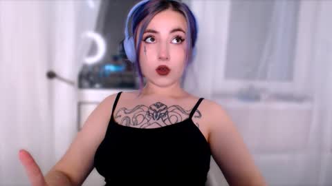 Snapshot of ediefris chatting on October 22, 10:44 pm fickle demon made of clumps of matter online show from October 22, 10:44 pm