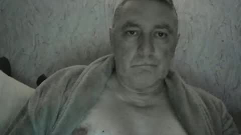 Snapshot of edje59a chatting on October 12, 11:50 pm Eddy online show from October 12, 11:50 pm
