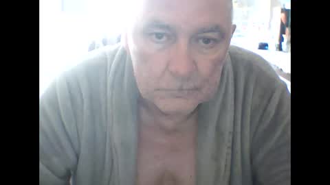 Snapshot of edje59a chatting on September 28, 6:55 am Eddy online show from September 28, 6:55 am