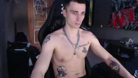 Eduar online show from April 22, 2:46 pm