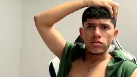 edward_2709 online show from July 26, 3:09 pm