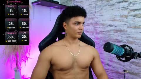 EDWARD CLARCK online show from January 31, 4:25 am