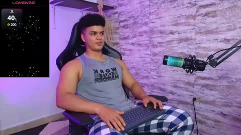 EDWARD CLARCK online show from October 7, 1:56 am