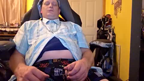 edwardaims_2please online show from October 8, 3:13 am