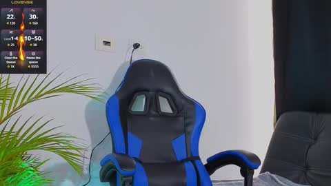 Edward Ross online show from November 10, 8:00 pm