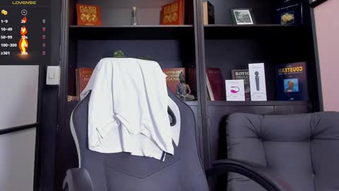 Edward Ross online show from September 9, 8:31 pm