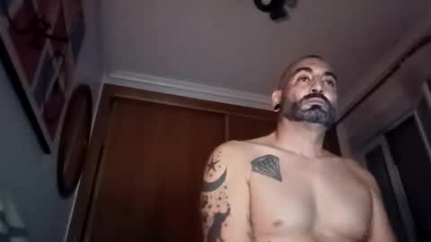 eemmee708927 online show from November 18, 12:35 am