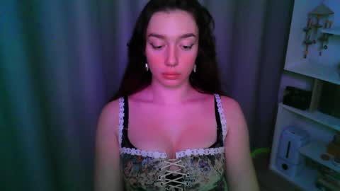 effie_balconii online show from November 7, 12:29 pm