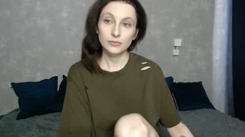 Anna online show from December 9, 6:12 am