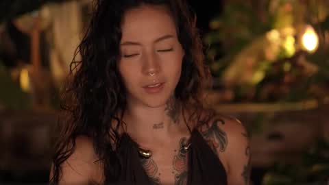 Effy online show from February 8, 1:31 am