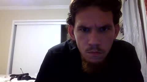 Snapshot of efrainrgarza56548967 chatting on October 6, 11:17 am efrainrgarza56548967 online show from October 6, 11:17 am