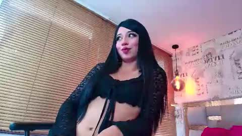 eileen_kiity online show from August 4, 9:55 pm