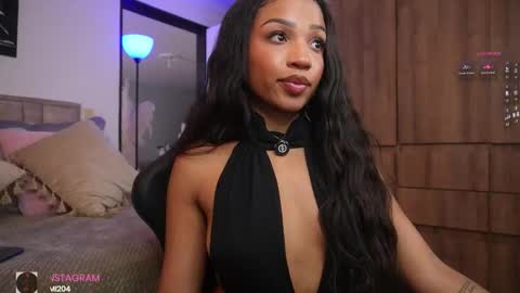 eimi   online show from March 20, 9:42 pm