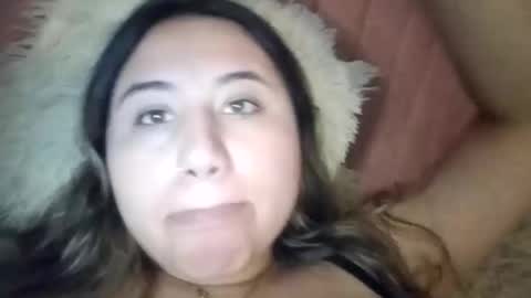 EIMY   MODEL INDEPENDENT online show from February 11, 4:16 am