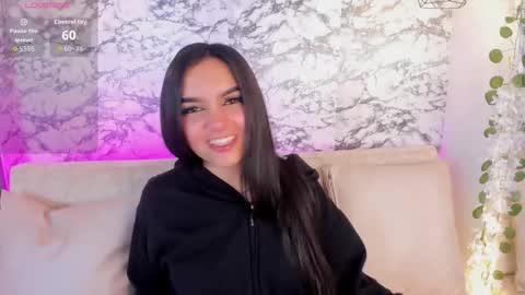 eimy_rosse18 online show from November 10, 12:41 pm