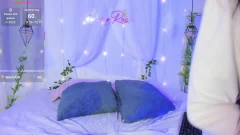 eimy_rosse18 online show from March 30, 1:33 pm