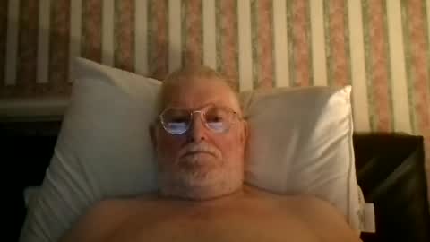 Snapshot of eketman1964 chatting on September 9, 10:10 pm eketman1964 online show from September 9, 10:10 pm