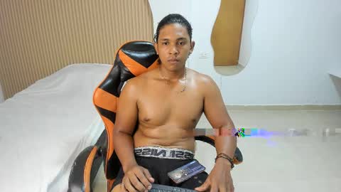 ekko_s online show from May 4, 2:45 pm