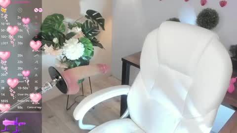 ELA online show from April 9, 4:38 am