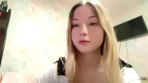 MIa online show from March 19, 8:31 am