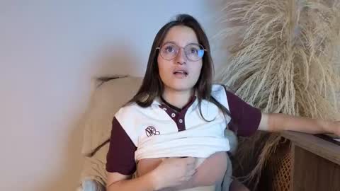 Elecktra online show from February 16, 8:07 pm