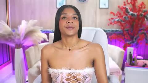 Electra Jones online show from December 18, 11:49 am