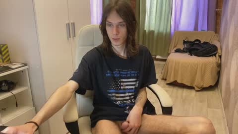 eleganc3 online show from March 28, 8:27 am