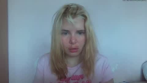 Elena online show from May 28, 3:32 pm