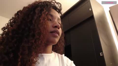 Elenna online show from August 4, 3:24 am