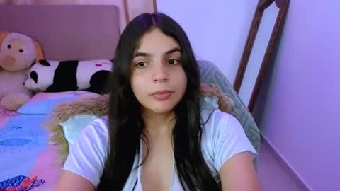 Snapshot of elenna_hotx chatting on October 21, 9:07 pm agnes online show from October 21, 9:07 pm