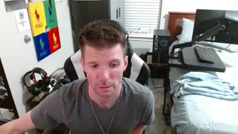 Walker online show from April 10, 5:24 am