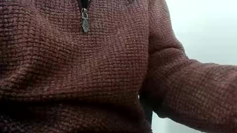 elfyonee online show from January 8, 10:10 am