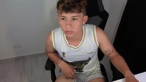 elias online show from March 7, 2:36 am