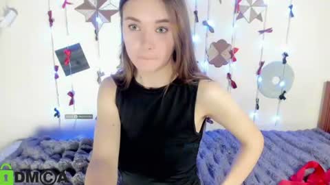 elina_x online show from June 24, 6:37 pm