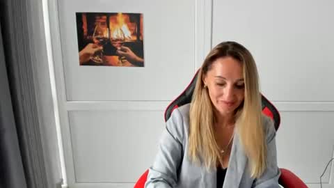 Milena online show from July 28, 11:17 am