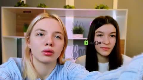 elis_sunny online show from February 3, 6:40 am