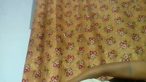 elisa531052 online show from February 22, 7:01 am