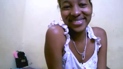 elisa689549 online show from October 23, 7:37 pm