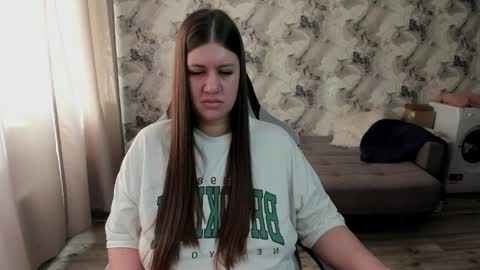 Aletta Oushen online show from March 2, 10:00 am