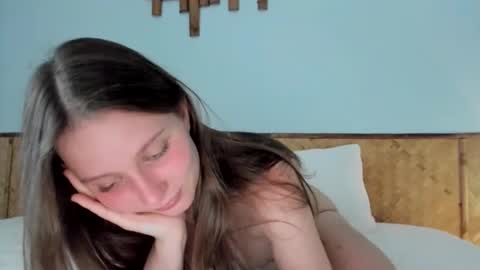 elisadikotti online show from November 11, 8:16 am